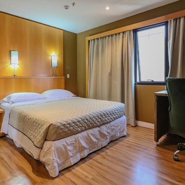 1707 Flat com duas suites dentro de Hotel no Itaim Bibi!