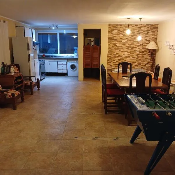 Casa en Mendoza "Aguara House", hotel v destinaci Mendoza