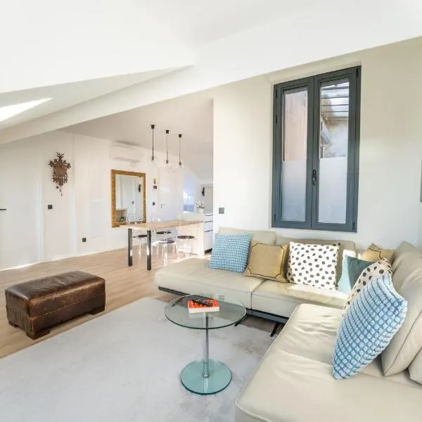 Monte Carlo Monaco Border - luxury, modern, cozy with home feelings and See View – hotel w mieście Beausoleil