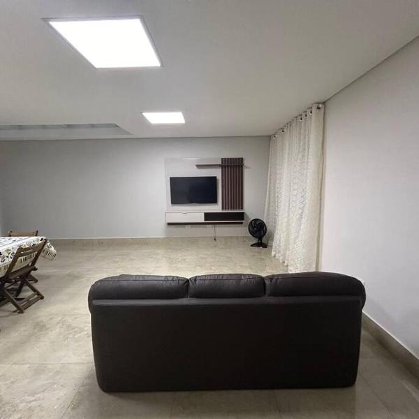 Oka Guaranis - casa aconchegante para grupos c ar condicionado e café da manhã - Foto 5