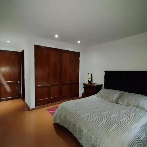 HABITACIÓN PRIVADA ALAMEDA CLUB HOUSE 134 Usaquén, hotel v destinaci Bogotá