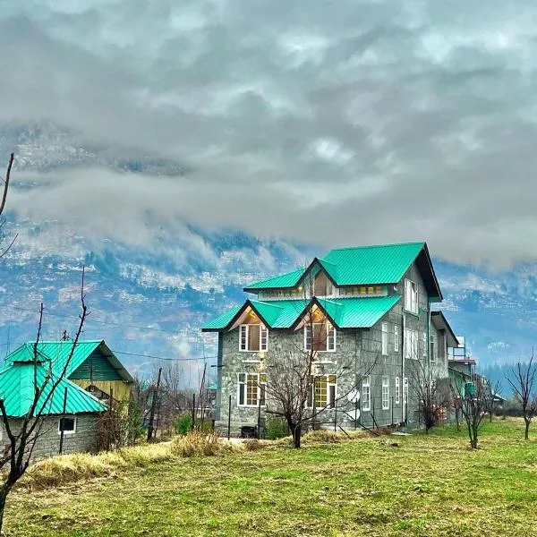 Flüstern Hostel and Café, ξενοδοχείο σε Nagar