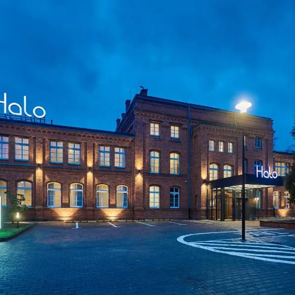 Halo Szczecin, hotel en Pilchowo