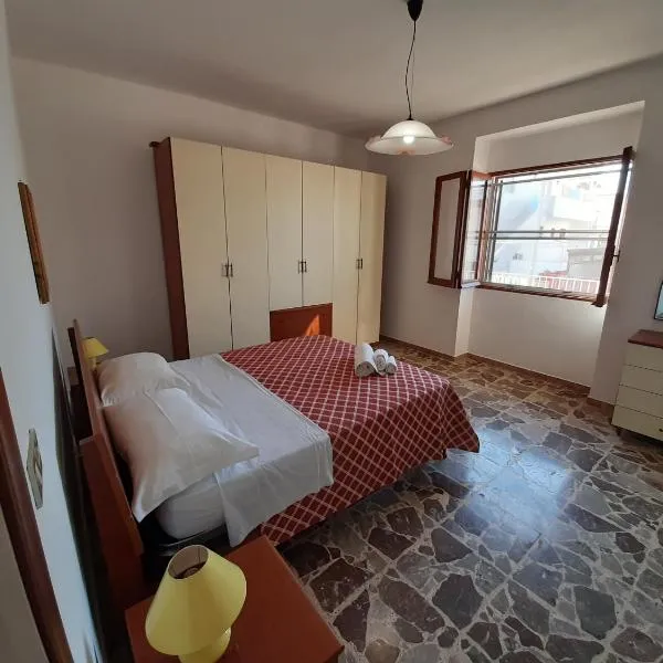 Trilocale Pescoluse fronte mare – hotel w mieście Marina di Pescoluse