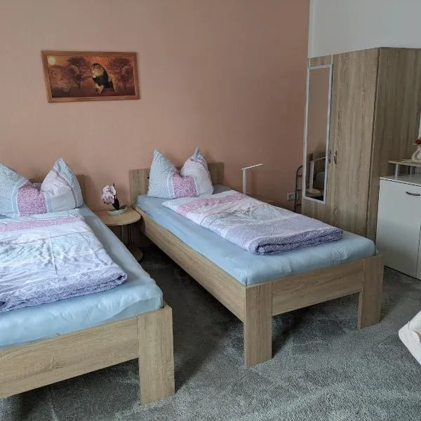 Viesnīca Ferienwohnung in der Altstadt von Coswig Anhalt Gästezimmer pilsētā Kosviga