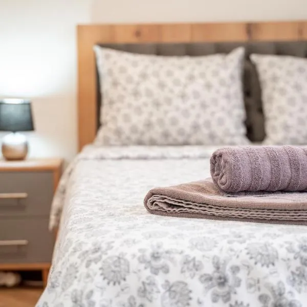 WOW studios for rent 2 bul Montevideo 25A - B, hotel in Sofia