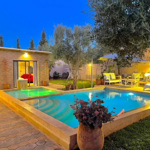 Zaouia Akhich에 위치한 호텔 Villa Alambra Marrakech sur Atlas, Piscine privée