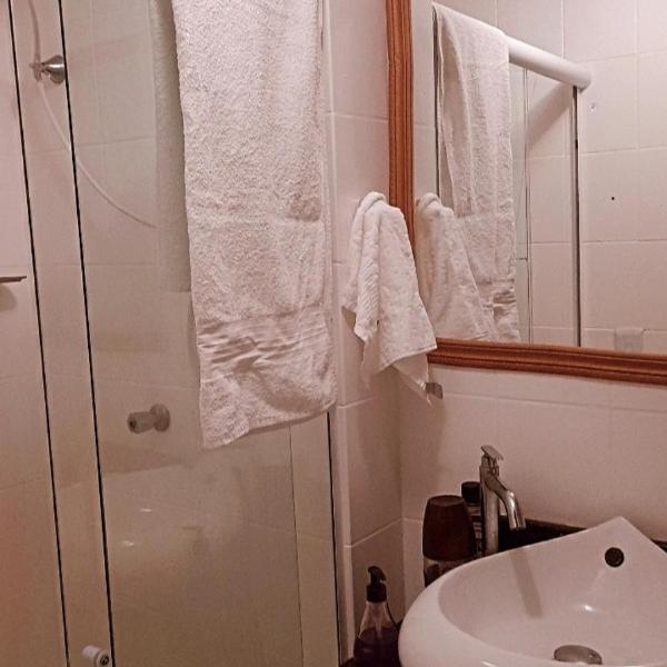 Apartamento compartilhado comigo mais 2 felinos - Foto 3