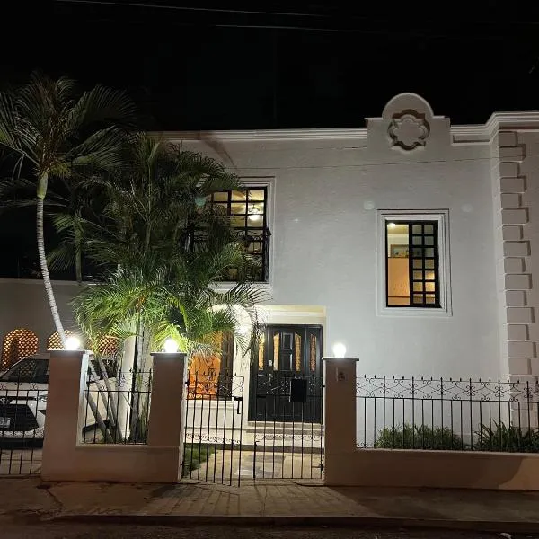 Hotel Casablanca 160, hotel in Mérida