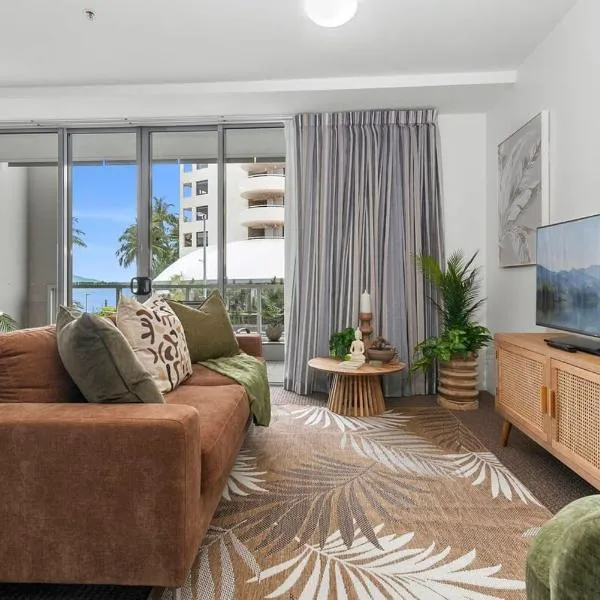 Lux Retreat at Harbour Light Cairns I Sauna I Pool & prime Location, hotel v destinaci Cairns