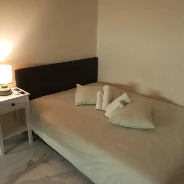 Nikou Nikolaou Apartment, hotel in Serres
