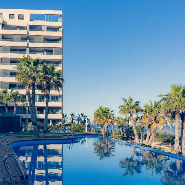 Apartamento Premium con Jacuzzi y vistas al mar en Punta Prima, Torrevieja by Rentalole, ξενοδοχείο στην Τορεβιέχα