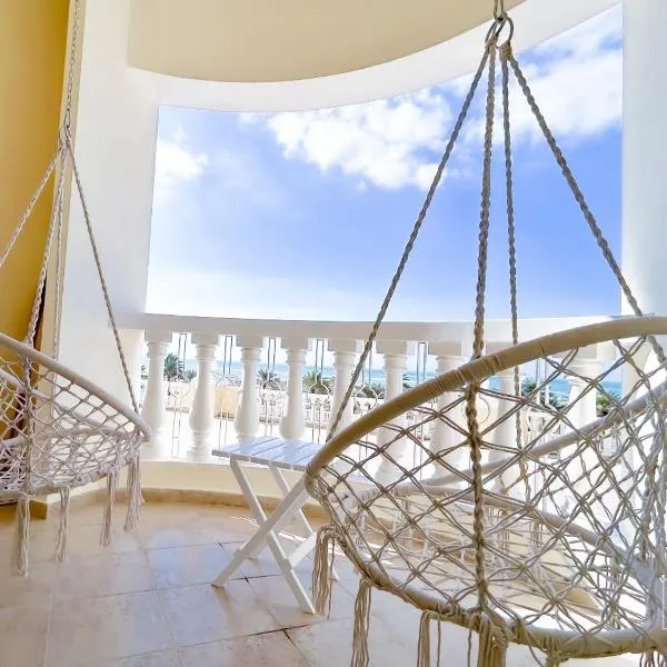 Wonderful Studio with Beach View at Ras Al Khaimah, hotel Jazīrat az Za‘āb városában