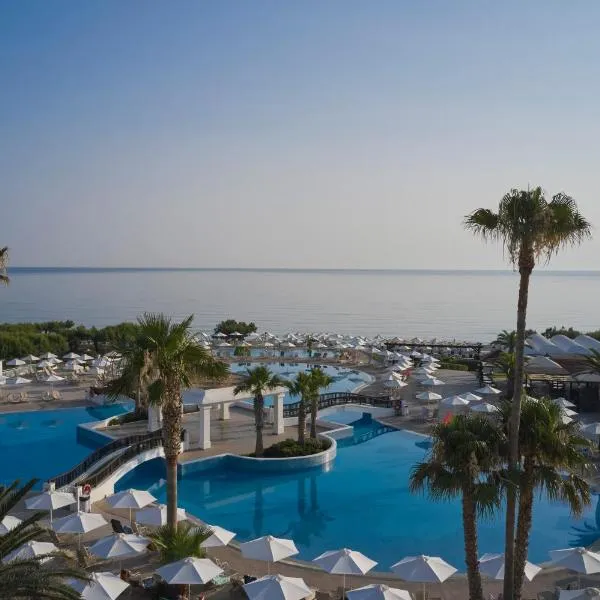 Atlantica Ocean Beach Resort, hotel in Astrátigos