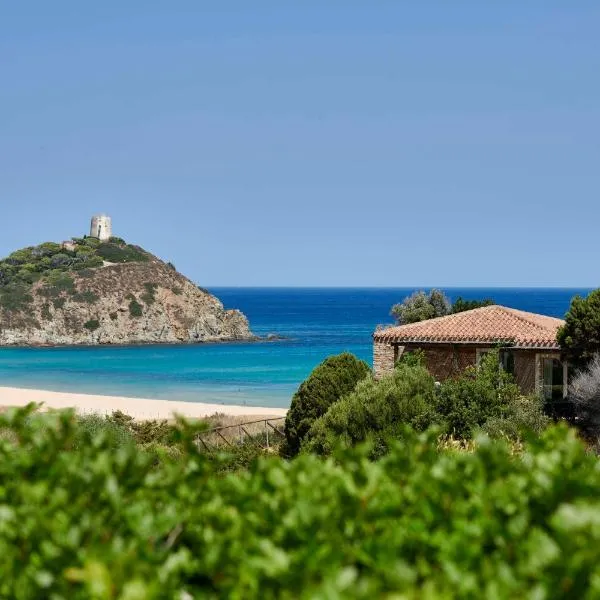 Baia Di Chia Resort Sardinia, Curio Collection By Hilton, hotel v destinaci Chia