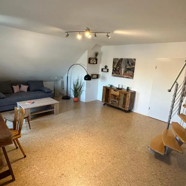 140 qm Maisonette-Whg ruhig und doch zentral, hotel en Altenstadt