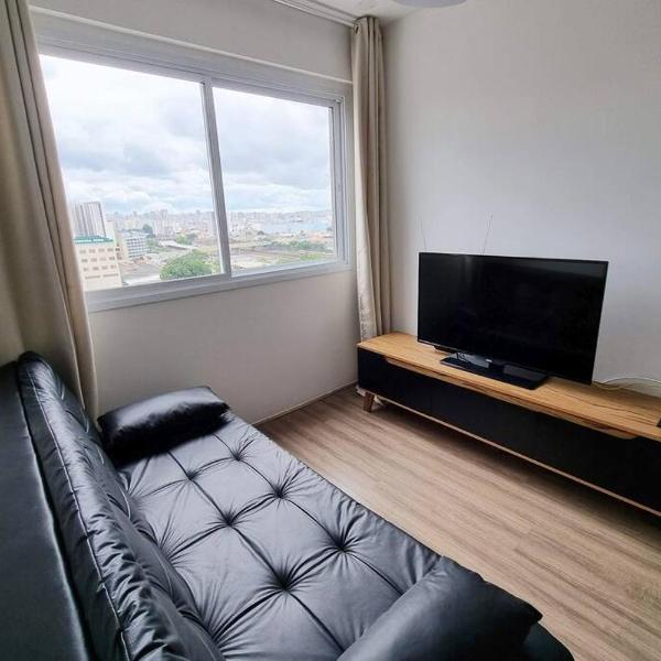 AP10 Prático, confortável com wifi, piscina, rooftoop e academia em frente ao Metrô