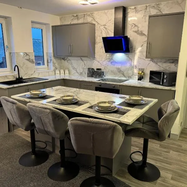 2 Bedroom Lavish Apartment Prince Street Bridlington Sleeps 5 Netflix HARBOUR LOCATION, hotel v destinaci Bridlington