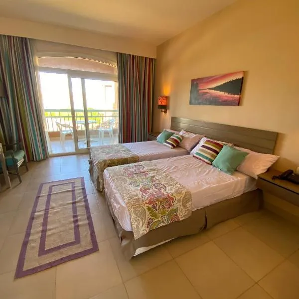 Byoum lake side hotel room, Tunis village, fayoum, hotel v destinaci Qaryat at Ta‘mīr as Siyāḩīyah