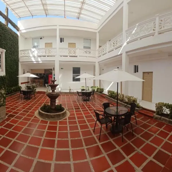 Hotel Boutique High Park, hotel di Manzanillo