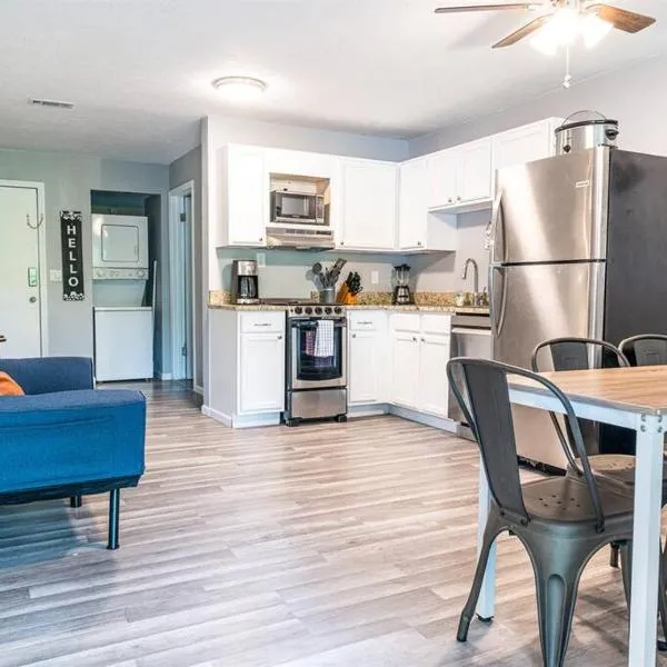 Tribesman #18 - Mr Brightside - on Table Rock Lake, hotel en Branson