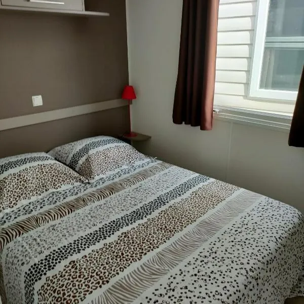 Mobil-home Siblu Les Rives de Condrieu, hotel in Condrieu