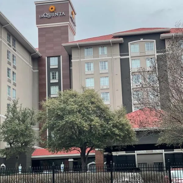 샌안토니오에 위치한 호텔 La Quinta by Wyndham San Antonio Airport