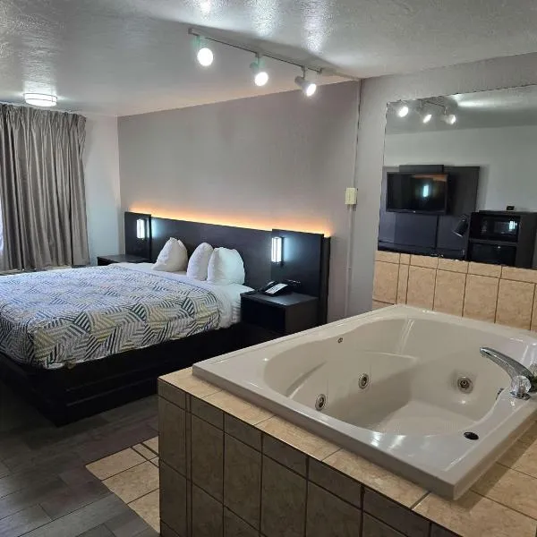 Motel 6 Oklahoma City OK Frontier City, hótel í Edmond