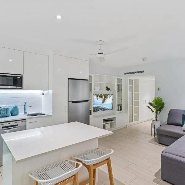 Belle Escapes Drift Beachfront Resort Suite 4403, hotel v destinaci Palm Cove