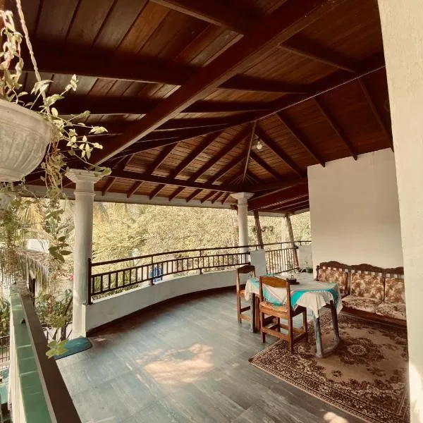 The beach gate villa, hotel v destinaci Beruwala