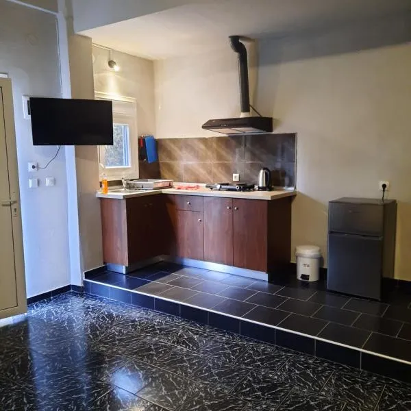 CHRISTOS Apartments, hotel in Paralia Panteleimonos