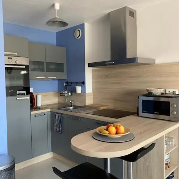STER VRAZ - Charmant appartement à l'entrée de Sauzon, hotel v destinaci Sauzon