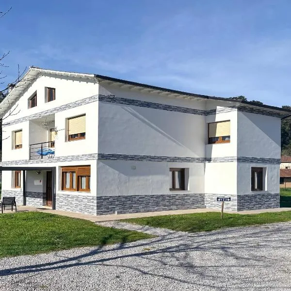 Apartamentos La casa del Zapatero, Hotel in Corvera