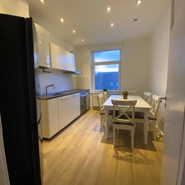 Schöne Wohnung in charmanter Stadtvilla Messenähe, viešbutis Hanoveryje