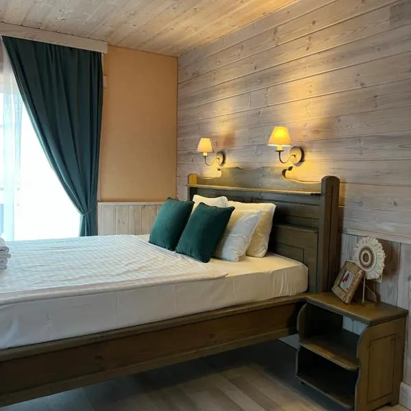 Agate Hotel, hótel í Ozolnieki