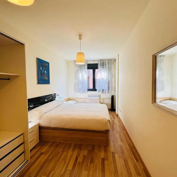 Bonito Apartamento en Ainsa, hotel v destinaci Aínsa