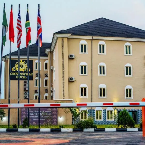 Crownsville Hotel - Airport Road, hotell i Port Harcourt