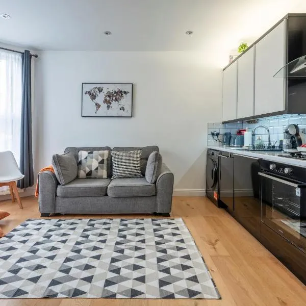 Woodside Gardens Luxury Properties near Alexandra Palace, Tottenham Stadium & Drumsheds, готель у Лондоні