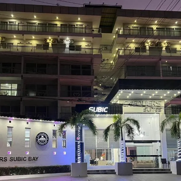 Chequers Suites Subic Bay, hotel v destinaci Olongapo