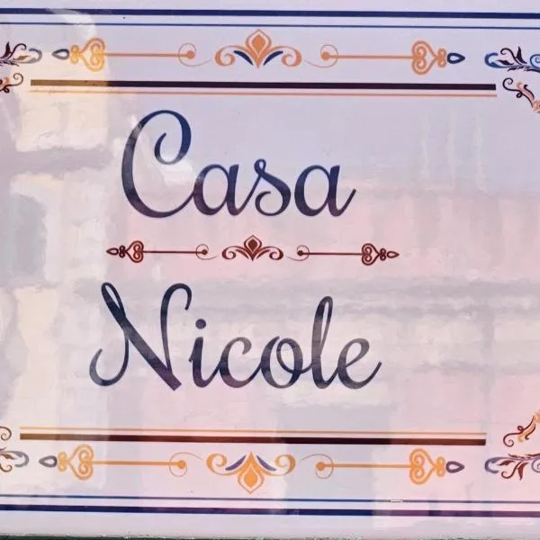 Casa Nicole - Letojanni Taormina, hotel v destinaci Letojanni