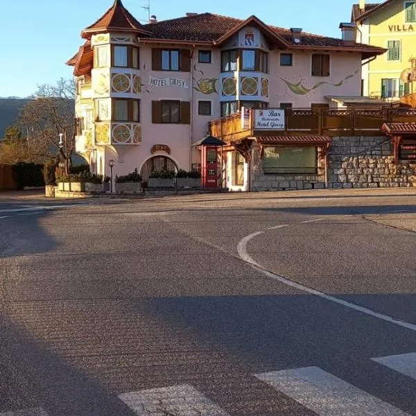 Hotel Giusy, hotel in Malosco