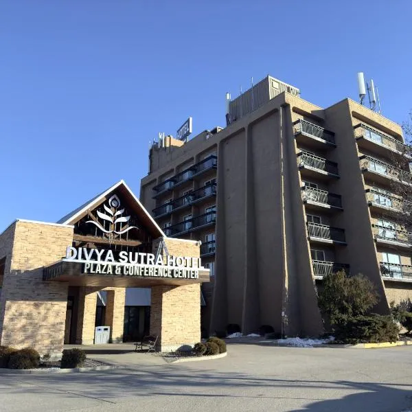 Divya Sutra Plaza and Conference Centre, Vernon, BC, hotell i Coldstream