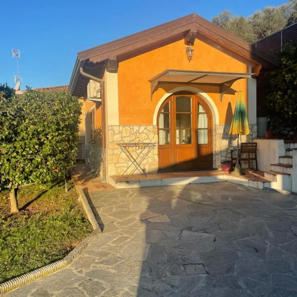 Monolocale, hotel v destinaci Massarosa