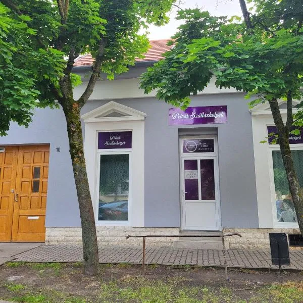 Privát Szálláshelyek, hotel v destinaci Baja