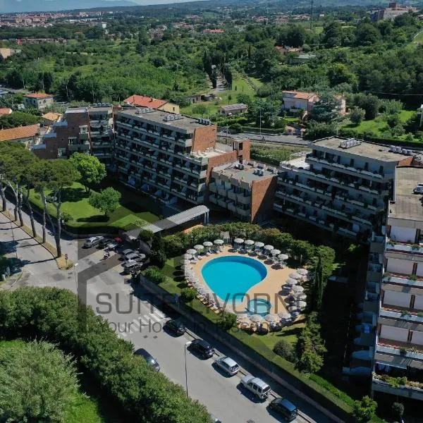 Suites Marilia Apartments - Suite Livorno Holiday Home Group – hotel w mieście Parrana San Giusto