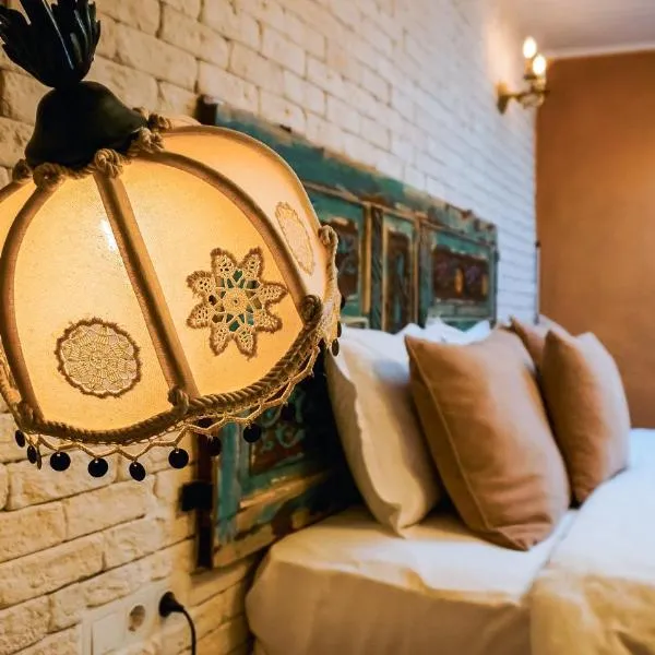 1870's Taş Konak Otel - Sanat Sokağı, hotel İzmirban