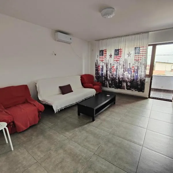 Apartament spațios, отель в городе Bragadiru