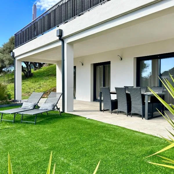 Bas de villa avec jardin idéalement situé entre Ajaccio et Porticcio – hotel w mieście Bastelicaccia