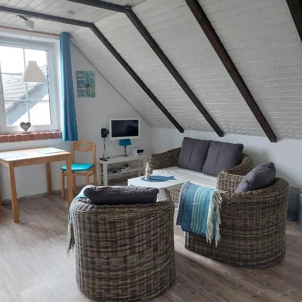 Panzer Allergiker Ferienwohnung in Burg, hotel v destinaci Fehmarn