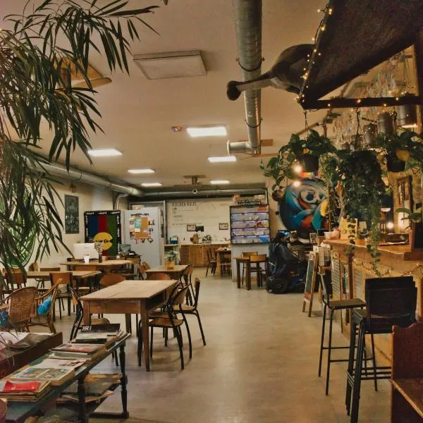 Le Flâneur Guesthouse, hotel v destinaci Lyon